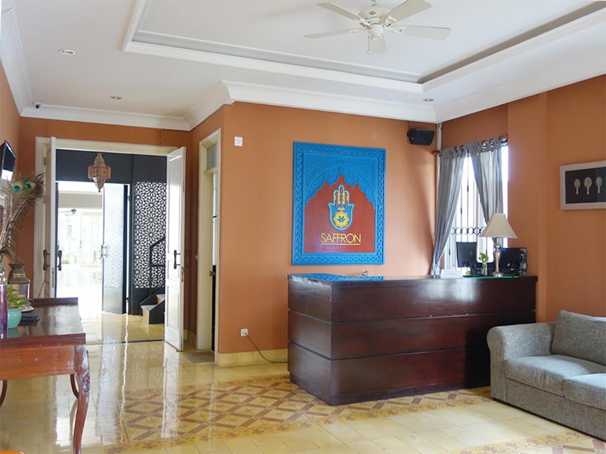 Saffron Suites Syariah Джакарта Экстерьер фото