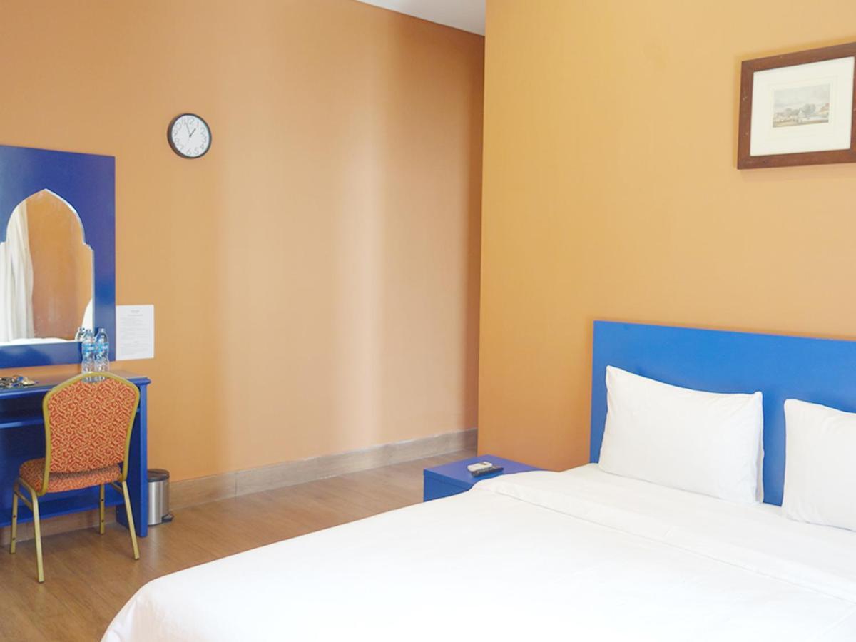 Saffron Suites Syariah Джакарта Экстерьер фото