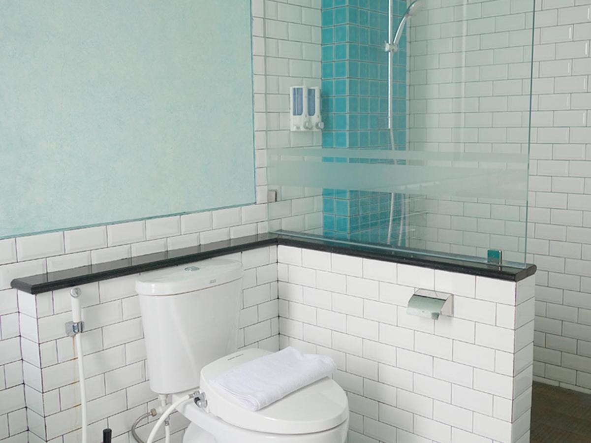 Saffron Suites Syariah Джакарта Экстерьер фото